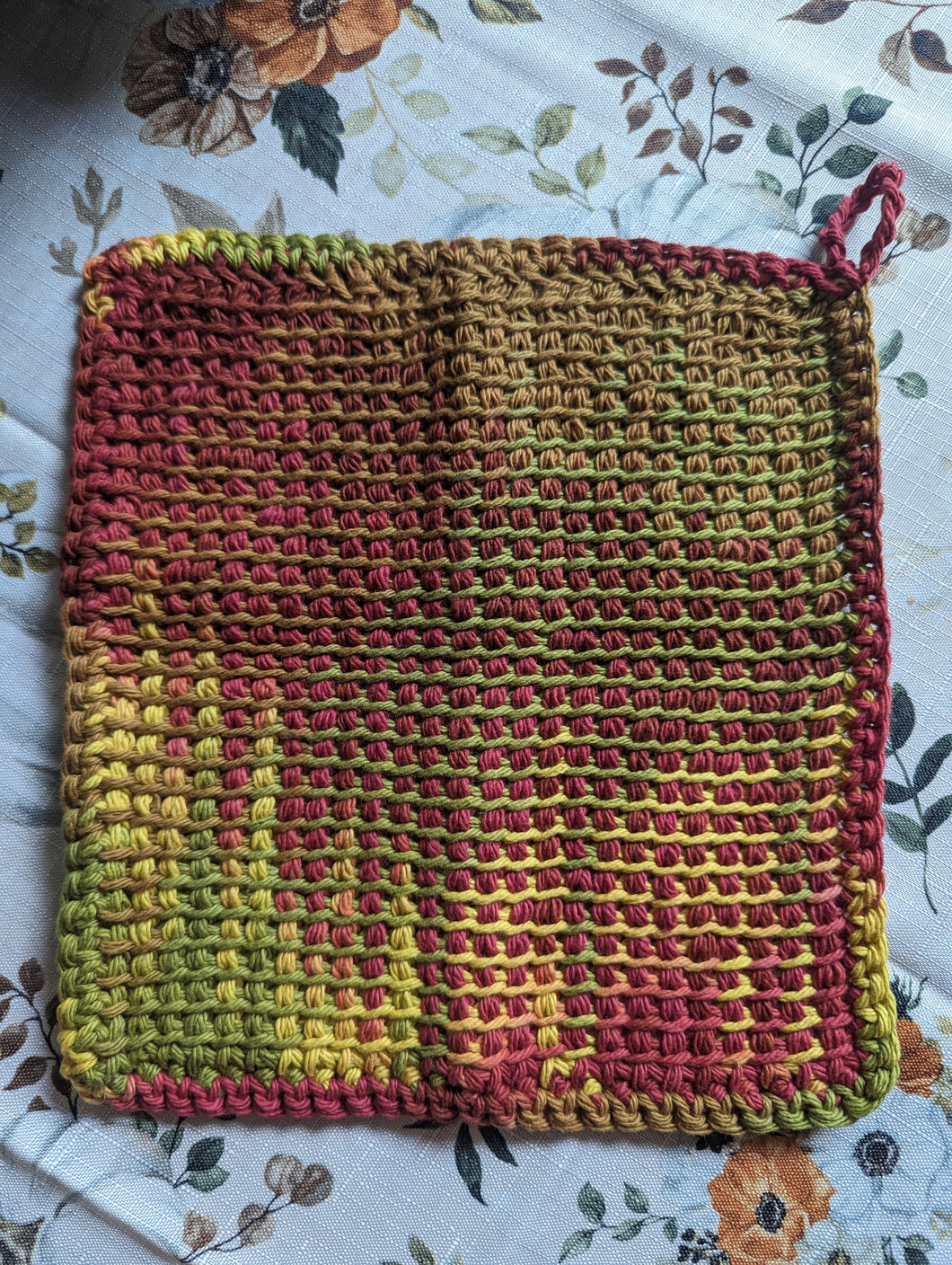 🍁Hand crotchet cotton dish/washcloth.
