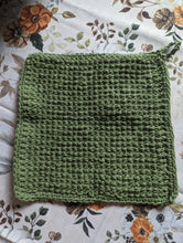 Load image into Gallery viewer, Hand crotchet cotton dish/washcloth.
