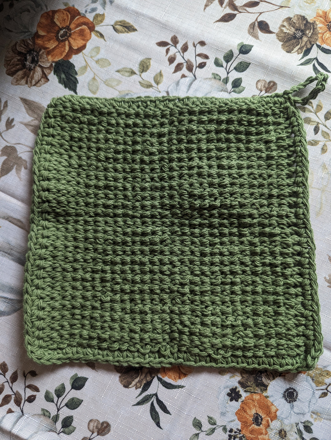 Hand crotchet cotton dish/washcloth.