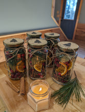 Load image into Gallery viewer, Christmas Morning Stovetop Potpourri
