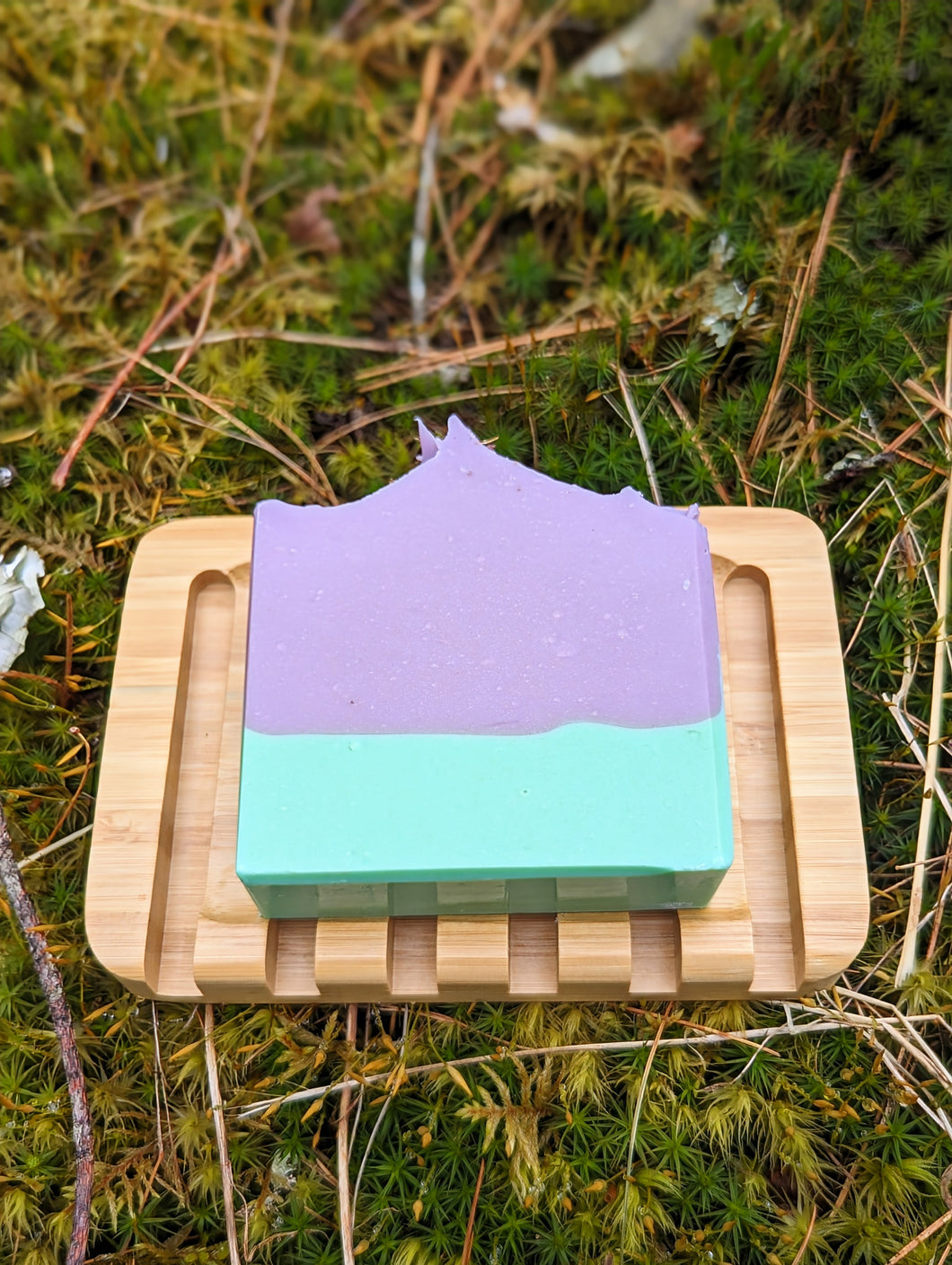 Wood self draining soap dish