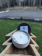 Load image into Gallery viewer, Oakmoss &amp; Cedarwood Soy Candle
