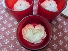 Load image into Gallery viewer, Love Struck Soy Candle❤️
