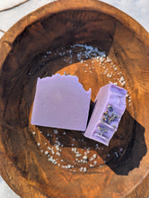 Load image into Gallery viewer, Lavender w/ hint of blueberry &amp; chamomile (E.O)
