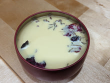 Load image into Gallery viewer, Harvest Gathering Beeswax Wax Melt
