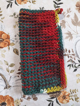 Load image into Gallery viewer, Hand crotchet cotton dish/washcloth.
