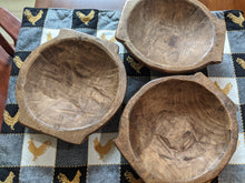 Load image into Gallery viewer, Waxed round dough bowls
